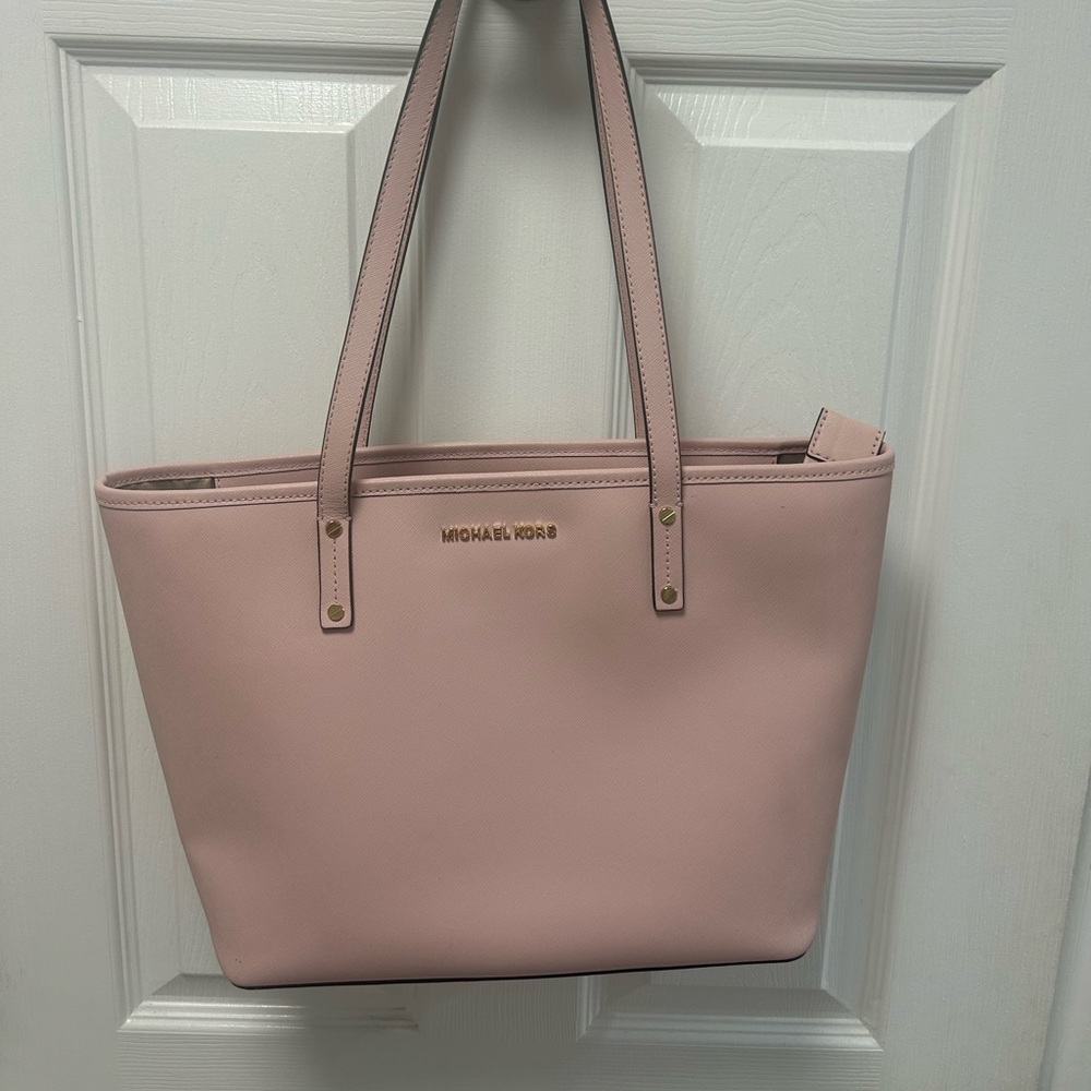 Pale pink Michael Kor handbag